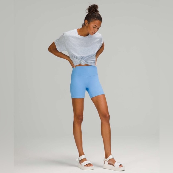 NWT Lululemon All Yours Cotton T-Shirt
Blue Linen - Picture 3 of 14